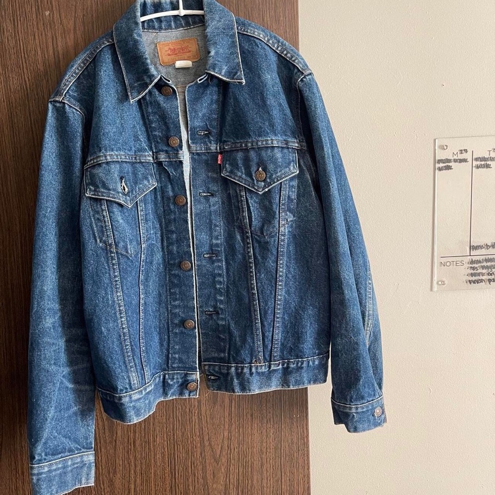 Vintage Levi’s denim jacket